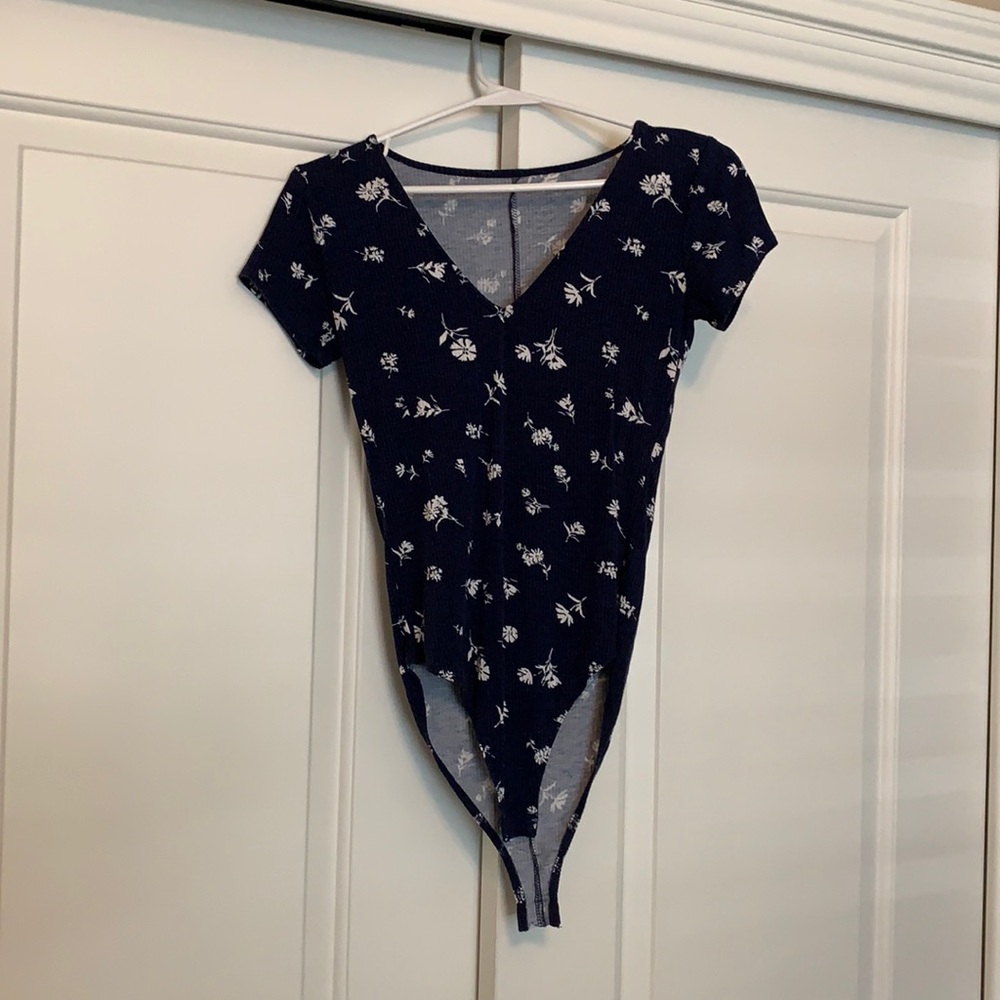 FOREVER 21 Navy Blue Floral Body Suit; Size S; Rarely Worn